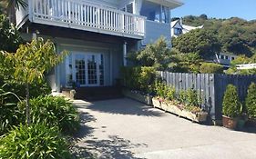 New, Cosy & Private 1-Bedroom & Living Flat